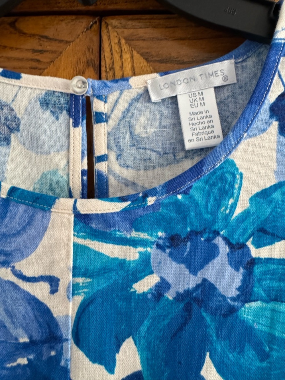 London Times Blue Floral A-Line Linen Sleeveless Dress - Picture 3 of 6